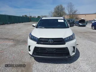 2019 Toyota Highlander SE with VIN 5TDJZRFH0KS620178, listed as a IAAI auction lot 41829974 with 73,701 mi miles. Bid and sale history available at carsss.com. Image 12.