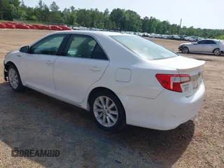 2012 Toyota Camry XLE z VIN 4T1BD1FK4CU018747, wystawiony jako IAAI lot #42275078 z przebiegiem 199 129 mil mil oraz . Historia ofert i sprzedaży dostępna na DreamBid. Obrazek 3.