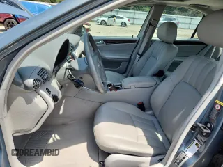 2006 Mercedes-Benz C 280 Luxury z VIN WDBRF54H16A902788, wystawiony jako Copart lot #64110175 z przebiegiem 62 924 mil mil oraz Czysty tytuł • Clean title. Historia ofert i sprzedaży dostępna na DreamBid. Obrazek 7.