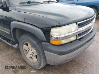 2005 Chevrolet Suburban LS with VIN 3GNEC16Z45G157758, listed as a IAAI auction lot 42408657 with 237,238 mi miles and . Bid and sale history available at DreamBid. Image 13.