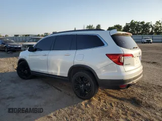 2021 Honda Pilot Special Edition with VIN 5FNYF5H29MB044977, listed as a Copart auction lot 59987795 with 68,561 mi miles and Salvage title. Bid and sale history available at DreamBid. Image 2.