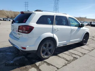 2018 Dodge Journey Crossroad with VIN 3C4PDDGG3JT449447, listed as a Copart auction lot 47424385 with 139,774 mi miles and Salvage Title. Bid and sale history available at DreamBid. Image 3.