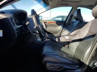 2005 Volvo S60 with VIN YV1RH592852481400, listed as a Copart auction lot 83910214 with 157,781 mi miles and Salvage Title. Bid and sale history available at carsss.com. Image 7.