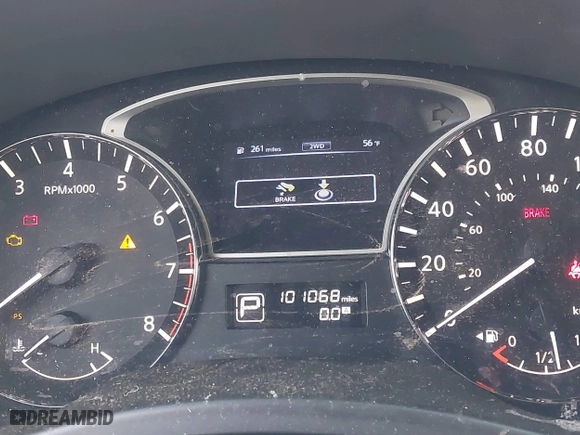 2014 Nissan Pathfinder S with VIN 5N1AR2MM7EC689345, listed as a IAAI auction lot 41868799 with 101,068 mi miles. Bid and sale history available at carsss.com. Image 7.