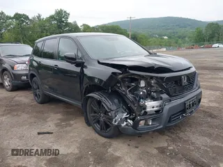 2020 Honda Passport Sport z VIN 5FNYF8H25LB012768, wystawiony jako IAAI lot #42463353 z przebiegiem 84 006 mil mil oraz . Historia ofert i sprzedaży dostępna na DreamBid. Obrazek 1.