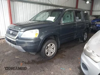 2005 Honda Pilot EX-L with VIN 5FNYF18505B040501, listed as a IAAI auction lot 41810441 with 237,369 mi miles. Bid and sale history available at carsss.com. Image 18.