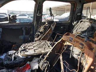 2019 Ram 2500 Laramie with VIN 3C6UR5FL9KG630319, listed as a IAAI auction lot 41787523 with Not provided miles and . Bid and sale history available at DreamBid. Image 6.