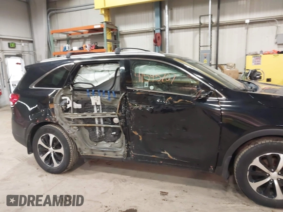 2016 Kia Sorento EX with VIN 5XYPH4A12GG009342, listed as a IAAI auction lot 41595707 with 94,841 mi miles and . Bid and sale history available at DreamBid. Image 6.