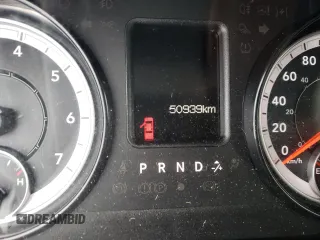 2022 Ram 1500 Tradesman z VIN 3C6JR7DG0NG425111, wystawiony jako Copart lot #83220714 z przebiegiem 50 939 mil mil oraz Szkoda całkowita • Salvage title. Historia ofert i sprzedaży dostępna na DreamBid. Obrazek 9.