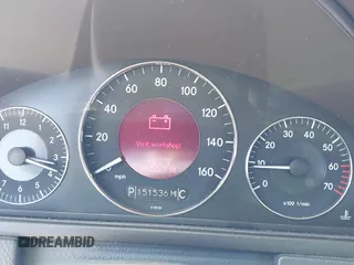 2004 Mercedes-Benz CLK 500 z VIN WDBTK75G24T009579, wystawiony jako IAAI lot #42313638 z przebiegiem 151 536 mil mil oraz . Historia ofert i sprzedaży dostępna na DreamBid. Obrazek 7.