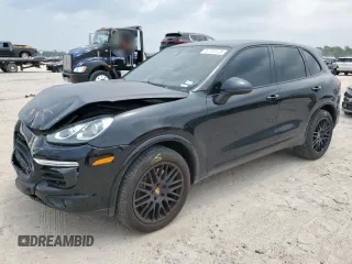 2017 Porsche Cayenne z VIN WP1AA2A23HKA85783, wystawiony jako Copart lot #57701125 z przebiegiem 116 273 mil mil oraz Szkoda całkowita • Salvage title. Historia ofert i sprzedaży dostępna na DreamBid. Obrazek 1.