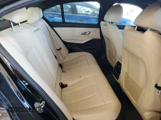 2021 BMW 3 Series 330i с VIN 3MW5R1J08M8C18292, выставлен на аукционе Copart как лот 58181255 с пробегом 73 313 миль миль и Списание • Salvage title. История ставок и продаж доступна на DreamBid. Изображение 10.