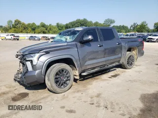 2023 Toyota Tundra 2WD SR5 with VIN 5TFLA5ABXPX021351, listed as a Copart auction lot 68311954 with 32,083 mi miles and Salvage Title. Bid and sale history available at carsss.com. Image 1.