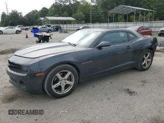 2013 Chevrolet Camaro LS z VIN 2G1FA1E30D9119865, wystawiony jako Copart lot #55462455 z przebiegiem 190 771 mil mil oraz Szkoda całkowita • Salvage title. Historia ofert i sprzedaży dostępna na DreamBid. Obrazek 1.
