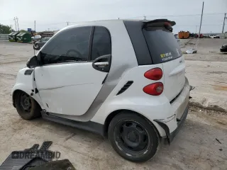 2013 Smart fortwo Pure с VIN WMEEJ3BA9DK618746, выставлен на аукционе Copart как лот 56752885 с пробегом 80 293 миль миль и Списание • Salvage title. История ставок и продаж доступна на DreamBid. Изображение 2.