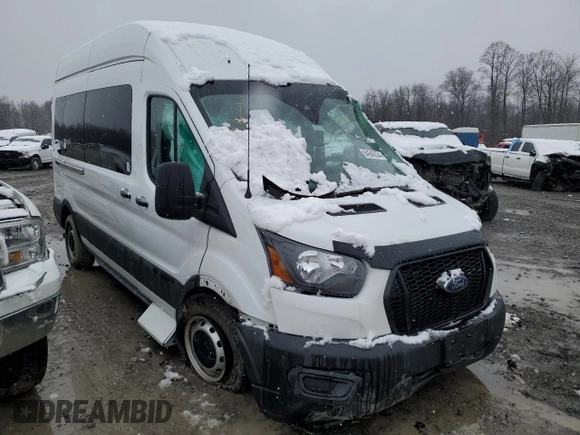 2023 Ford Transit with VIN 1FDAX2X84PKA86334, listed as a Copart auction lot 84940534 with 14,670 mi miles and Salvage Title. Bid and sale history available at DreamBid. Image 4.