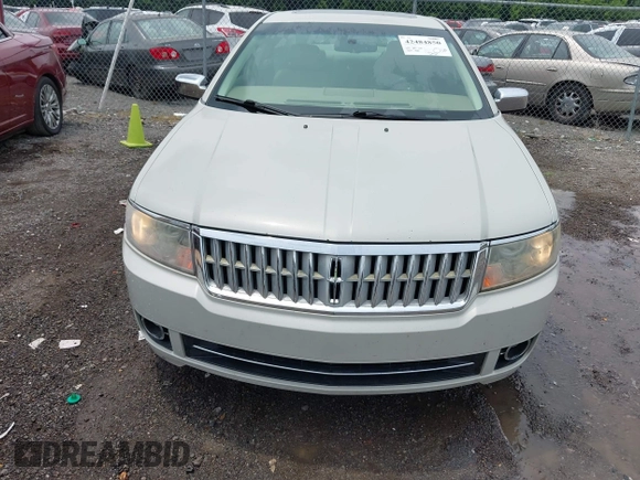 2007 Lincoln MKZ with VIN 3LNHM26T27R671244, listed as a IAAI auction lot 42484850 with 180,898 mi miles and . Bid and sale history available at DreamBid. Image 6.