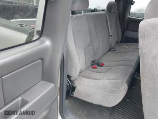 2006 Chevrolet Silverado 1500 LT1 with VIN 1GCEC19V96Z182898, listed as a IAAI auction lot 41135457 with 152,973 mi miles. Bid and sale history available at carsss.com. Image 8.