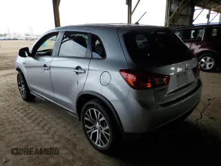 2016 Mitsubishi Outlander ES z VIN JA4AP3AU0GZ062470, wystawiony jako Copart lot #50078065 z przebiegiem 86 669 mil mil oraz Szkoda całkowita • Salvage title. Historia ofert i sprzedaży dostępna na DreamBid. Obrazek 2.