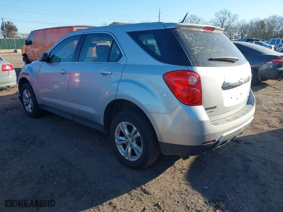 2012 Chevrolet Equinox LS with VIN 2GNFLCEK4C6208902, listed as a IAAI auction lot 41713484 with 999,999 mi miles. Bid and sale history available at carsss.com. Image 3.