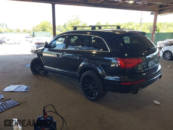 2015 Audi Q7 S line Prestige with VIN WA1DGAFE7FD028248, listed as a IAAI auction lot 42583878 with 133,496 mi miles and . Bid and sale history available at DreamBid. Image 3.