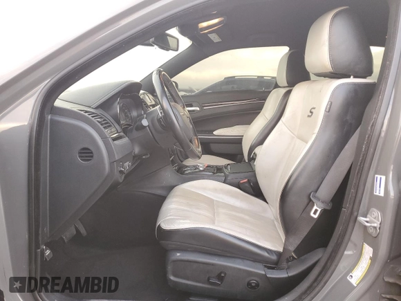 2018 Chrysler 300 S with VIN 2C3CCABG7JH151553, listed as a Copart auction lot 84757524 with 140,800 mi miles and Salvage Title. Bid and sale history available at DreamBid. Image 7.