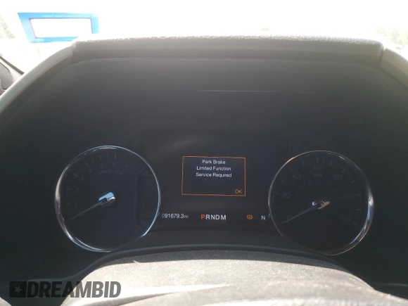 2019 Ford Expedition XLT z VIN 1FMJU1HT6KEA76353, wystawiony jako Copart lot #57823505 z przebiegiem 91 679 mil mil oraz Szkoda całkowita • Salvage title. Historia ofert i sprzedaży dostępna na DreamBid. Obrazek 9.