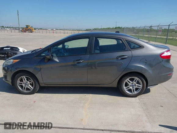 2017 Ford Fiesta SE with VIN 3FADP4BJ5HM119624, listed as a IAAI auction lot 41991016 with 164,841 mi miles. Bid and sale history available at carsss.com. Image 13.
