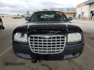 2006 Chrysler 300 with VIN 2C3KA43R76H103190, listed as a Copart auction lot 53736835 with 0 mi miles and Salvage Title. Bid and sale history available at carsss.com. Image 5.