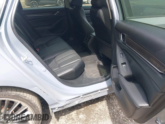 2021 Honda Accord Touring z VIN 1HGCV2F97MA031909, wystawiony jako IAAI lot #41967716 z przebiegiem 40 569 mil mil oraz . Historia ofert i sprzedaży dostępna na DreamBid. Obrazek 8.