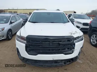 2023 GMC Acadia SLE z VIN 1GKKNKL41PZ232797, wystawiony jako IAAI lot #41505158 z przebiegiem 37 859 mil mil oraz . Historia ofert i sprzedaży dostępna na DreamBid. Obrazek 12.