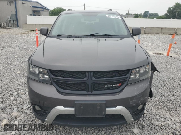 2016 Dodge Journey Crossroad Plus with VIN 3C4PDDGG5GT210958, listed as a Copart auction lot 60235215 with 140,640 mi miles and Salvage title. Bid and sale history available at DreamBid. Image 5.