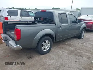 2008 Nissan Frontier SE with VIN 1N6AD07W18C444255, listed as a IAAI auction lot 42315626 with 275,579 mi miles and . Bid and sale history available at DreamBid. Image 4.