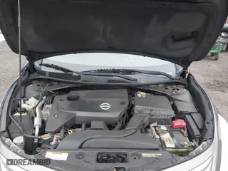 2015 Nissan Altima 2.5 with VIN 1N4AL3AP8FN389402, listed as a IAAI auction lot 41466809 with 178,505 mi miles. Bid and sale history available at carsss.com. Image 10.