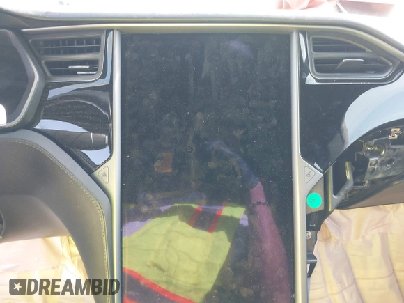 2018 Tesla Model S 75D with VIN 5YJSA1E2XJF287825, listed as a IAAI auction lot 41912116 with Not Provided miles and . Bid and sale history available at DreamBid. Image 7.