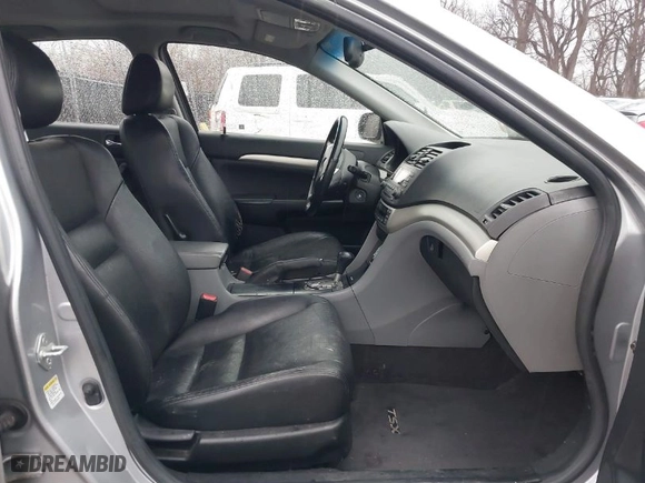 2004 Acura TSX with VIN JH4CL96844C046486, listed as a IAAI auction lot 41695787 with 148029 miles. Bid and sale history available at carsss.com. Image 5.