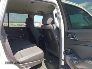 2015 Chevrolet Tahoe LS z VIN 1GNSCAKC6FR239156, wystawiony jako IAAI lot #42545513 z przebiegiem 117 863 mil mil oraz . Historia ofert i sprzedaży dostępna na DreamBid. Obrazek 8.