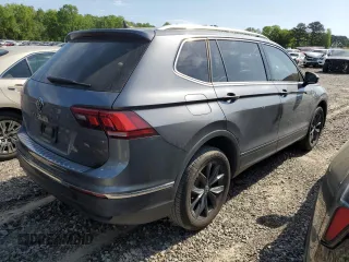 2024 Volkswagen Tiguan SE with VIN 3VV3B7AXXRM069012, listed as a Copart auction lot 53163665 with 34,464 mi miles and Clean title. Bid and sale history available at DreamBid. Image 3.