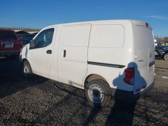 2018 Nissan NV200 Compact Cargo S with VIN 3N6CM0KN1JK700711, listed as a IAAI auction lot 41389539 with 183,934 mi miles. Bid and sale history available at carsss.com. Image 3.