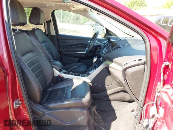 2013 Ford Escape SEL with VIN 1FMCU9H91DUD65144, listed as a IAAI auction lot 42124589 with 221,631 mi miles and . Bid and sale history available at DreamBid. Image 5.