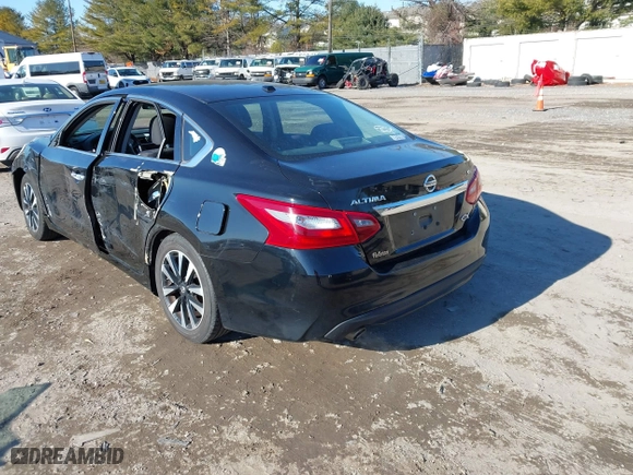 2018 Nissan Altima 2.5 SV with VIN 1N4AL3AP5JC265091, listed as a IAAI auction lot 41293465 with 102,343 mi miles. Bid and sale history available at carsss.com. Image 3.