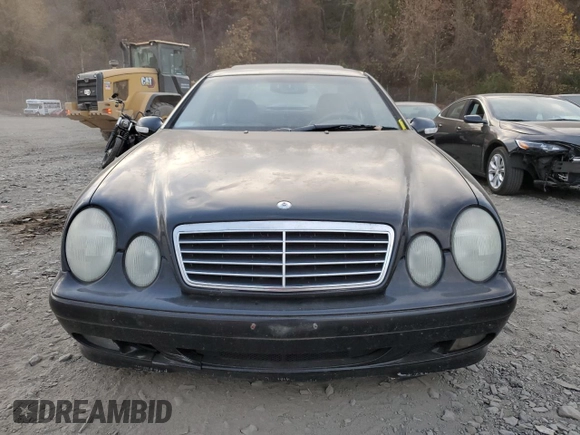 2000 Mercedes-Benz CLK 320/430 with VIN WDBLJ65G4YF152664, listed as a Copart auction lot 76822474 with 108,193 mi miles and Clean Title. Bid and sale history available at DreamBid. Image 5.