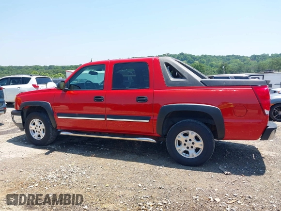 2005 Chevrolet Avalanche LT with VIN 3GNEC12Z35G179854, listed as a IAAI auction lot 42443728 with 263,042 mi miles and . Bid and sale history available at DreamBid. Image 14.