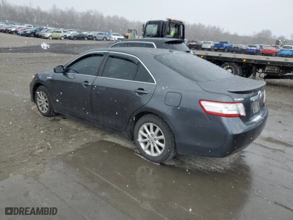 2011 Toyota Camry Hybrid with VIN 4T1BB3EK9BU133894, listed as a Copart auction lot 50792415 with 307,659 mi miles and Clean Title. Bid and sale history available at carsss.com. Image 2.
