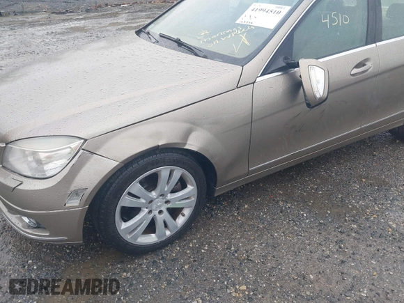 2008 Mercedes-Benz C-Class 3.0L Sport with VIN WDDGF81X18F076882, listed as a IAAI auction lot 41994510 with 163,938 mi miles. Bid and sale history available at carsss.com. Image 6.