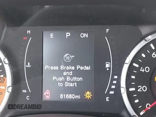 2018 Jeep Renegade Latitude with VIN ZACCJABB7JPJ69925, listed as a IAAI auction lot 41954537 with 61,680 mi miles. Bid and sale history available at carsss.com. Image 15.