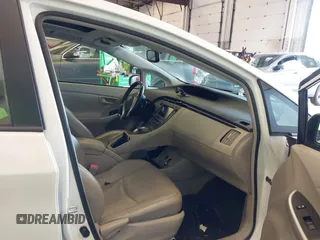 2010 Toyota Prius II with VIN JTDKN3DU4A0224477, listed as a IAAI auction lot 41893950 with 174,615 mi miles. Bid and sale history available at carsss.com. Image 5.