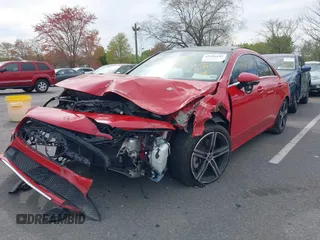 2020 Mercedes-Benz CLA 250 z VIN WDD5J4GB8LN026604, wystawiony jako IAAI lot #42102642 z przebiegiem 79 329 mil mil oraz . Historia ofert i sprzedaży dostępna na DreamBid. Obrazek 2.