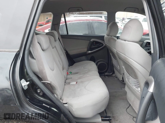 2008 Toyota RAV4 Ltd with VIN JTMZD31V986053909, listed as a IAAI auction lot 41488401 with 224,881 mi miles. Bid and sale history available at carsss.com. Image 8.