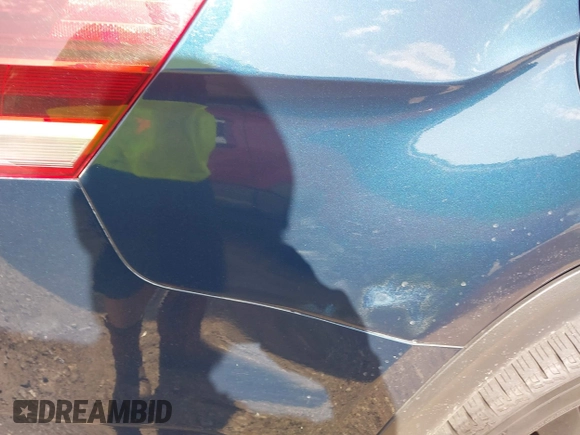 2018 Volkswagen Atlas SEL z VIN 1V2MR2CA4JC512804, wystawiony jako IAAI lot #42528402 z przebiegiem 59 226 mil mil oraz . Historia ofert i sprzedaży dostępna na DreamBid. Obrazek 6.
